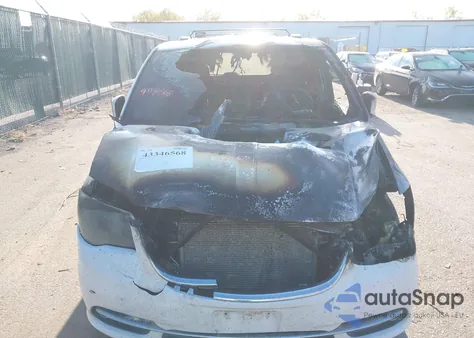 2014 Chrysler Town & Country Touring z USA, uszkodzony, nr VIN 2C4RC1BG4ER363817